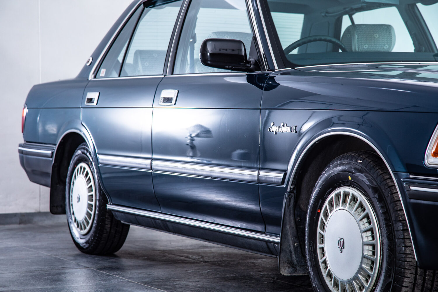 クラウンセダン 2.0 スーパーサルーンエクストラ