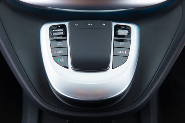 Vクラス V220 d アバンギャルド エクストラロング AMGライン