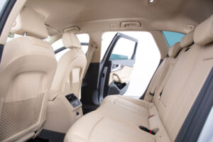 A4オールロードクワトロ 2.0 4WD