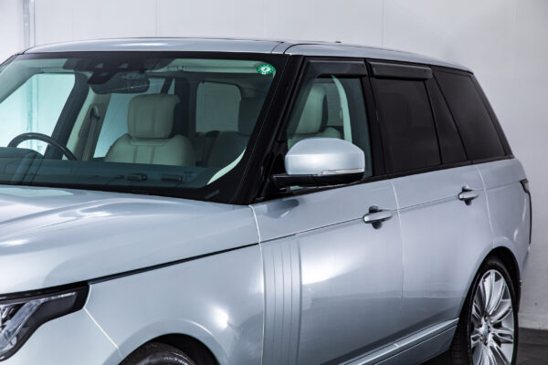 レンジローバー ヴォーグ (5.0リッター) 4WD