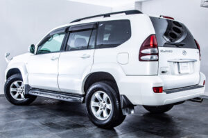 ランドクルーザープラド 4.0 TXリミテッド 4WD