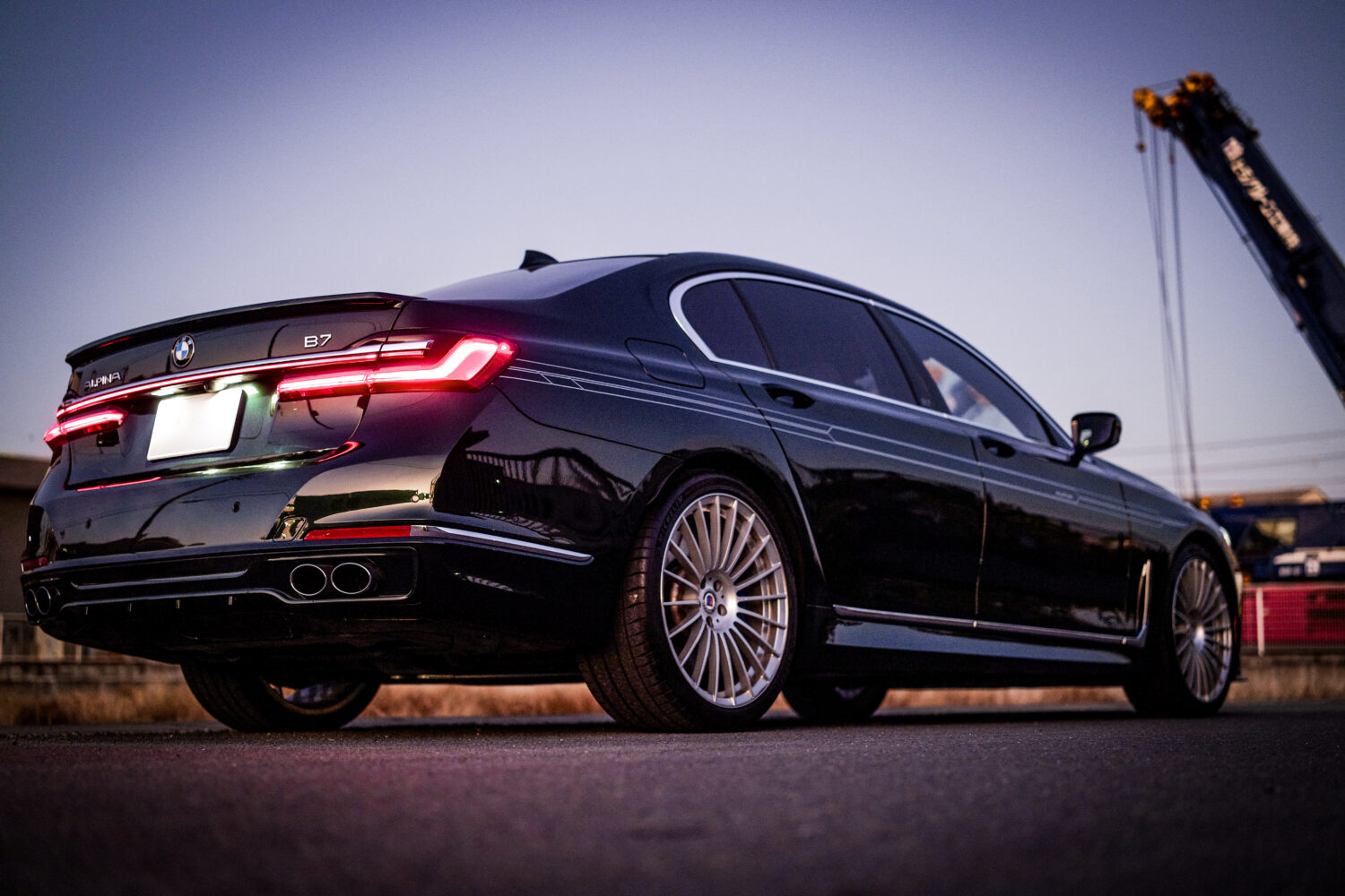 ＢＭＷアルピナ・B7 ロング アルラット（4WD/8AT）上質を突き詰めた先に