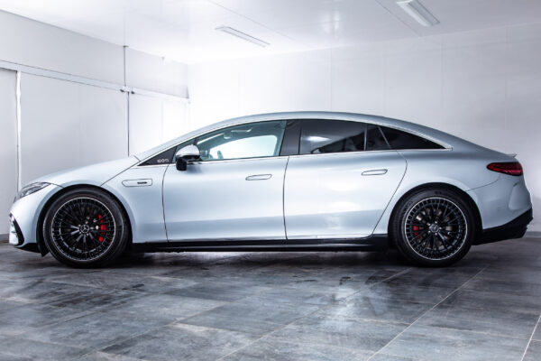 EQS53 4MATIC+ 4WD