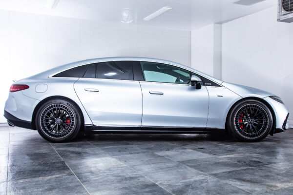 EQS53 4MATIC+ 4WD