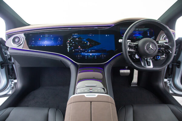 EQS53 4MATIC+ 4WD