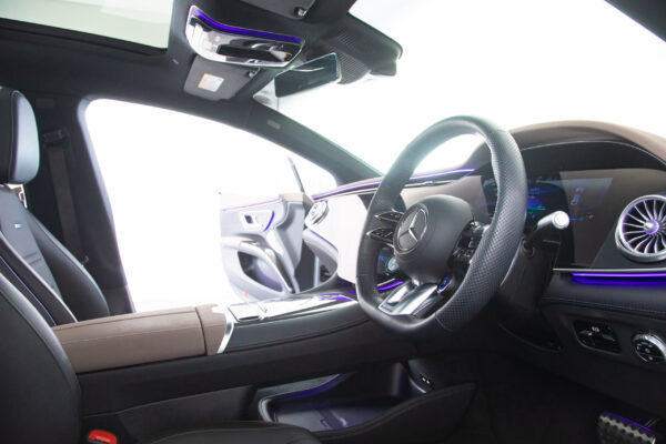 EQS53 4MATIC+ 4WD