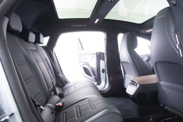 EQS53 4MATIC+ 4WD