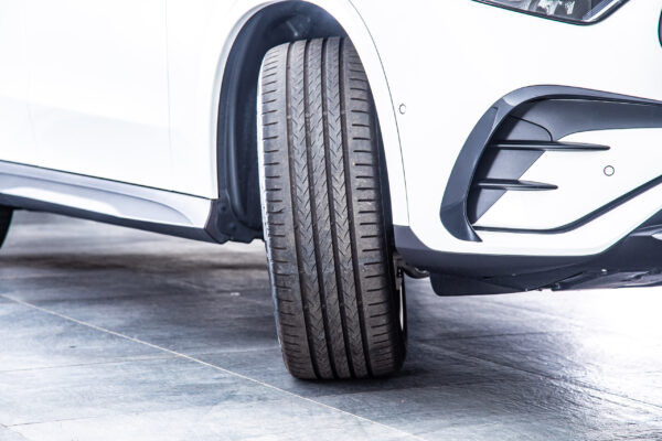 GLC 350 e 4マチック スポーツ エディション スター 4WD MP202402
