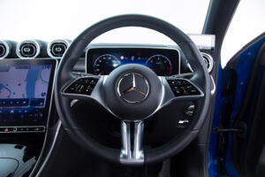 GLC 220 d 4マチック (ISG搭載モデル) ディーゼルターボ 4WD