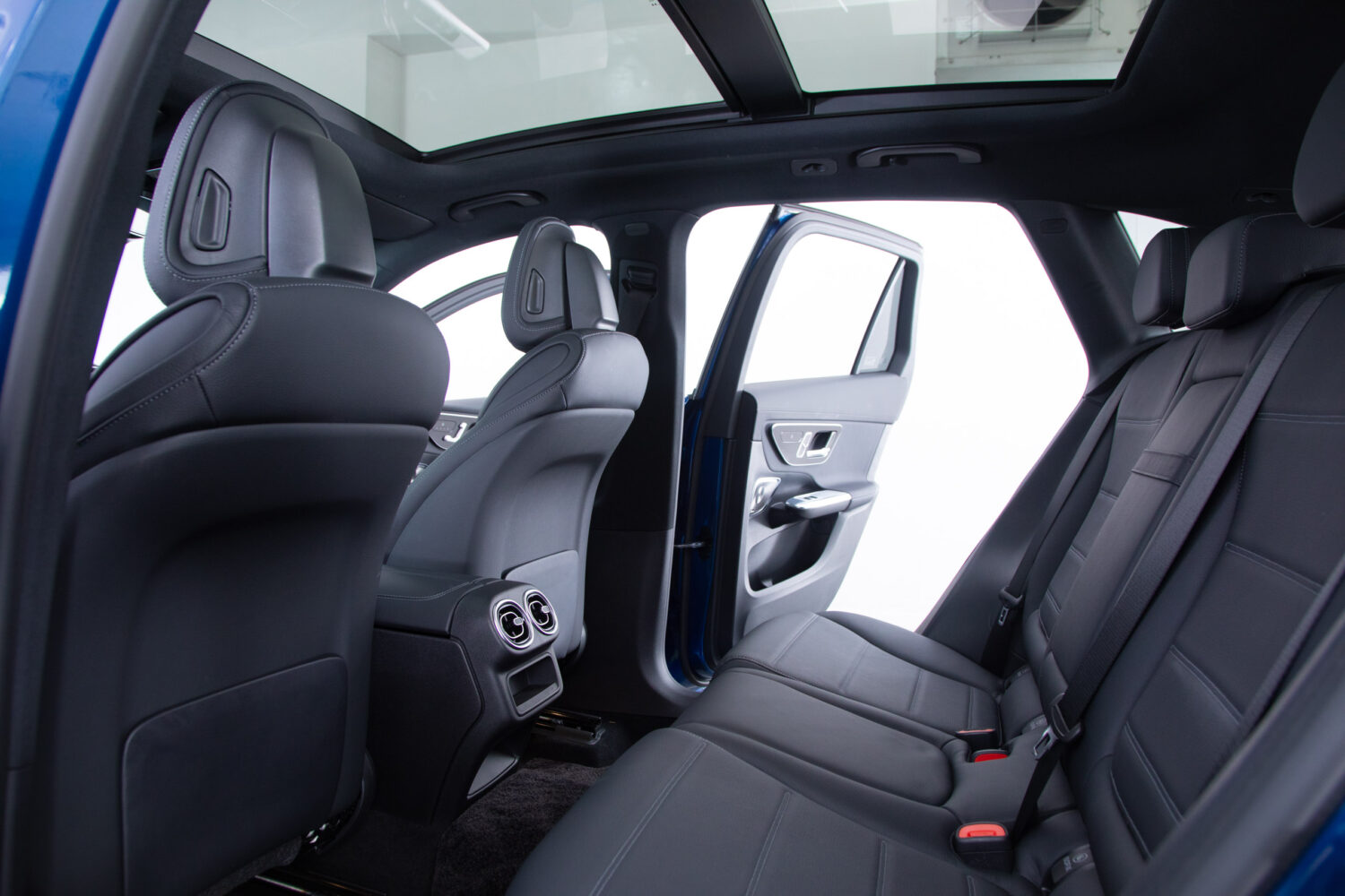 GLC 220 d 4マチック (ISG搭載モデル) ディーゼルターボ 4WD