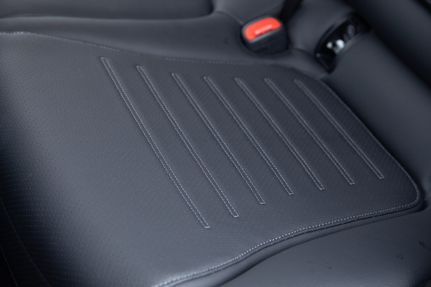 GLC 350 e 4マチック スポーツ エディション スター 4WD MP202402