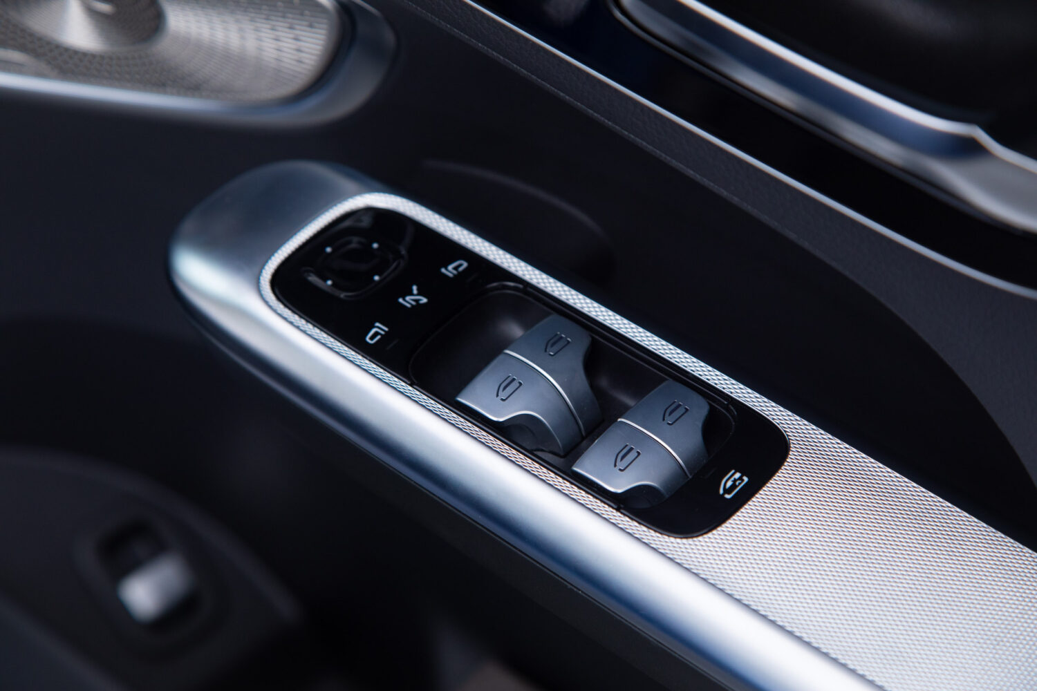 GLC 220 d 4マチック (ISG搭載モデル) ディーゼルターボ 4WD