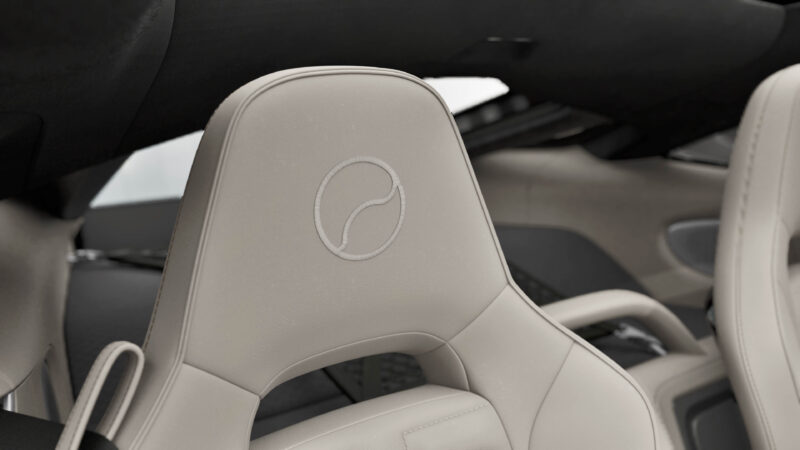 堅調な日本市場限定モデル　マクラーレンGTS　22台のシグネチャーコレクション