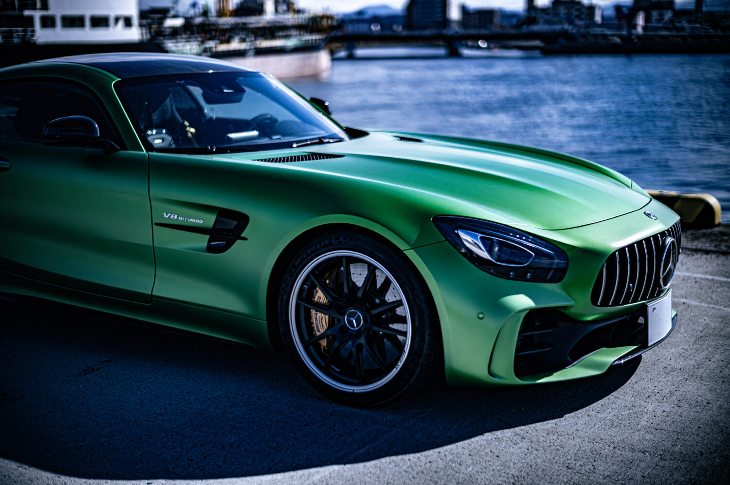 メルセデスＡＭＧ・GT R（FR/7AT）過激さの最適解