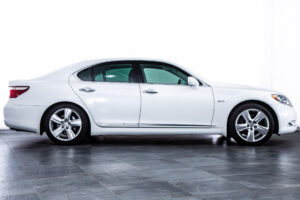 レクサス LS 460 バージョンS Iパッケージ