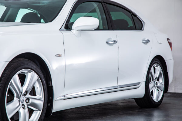 レクサス LS 460 バージョンS Iパッケージ