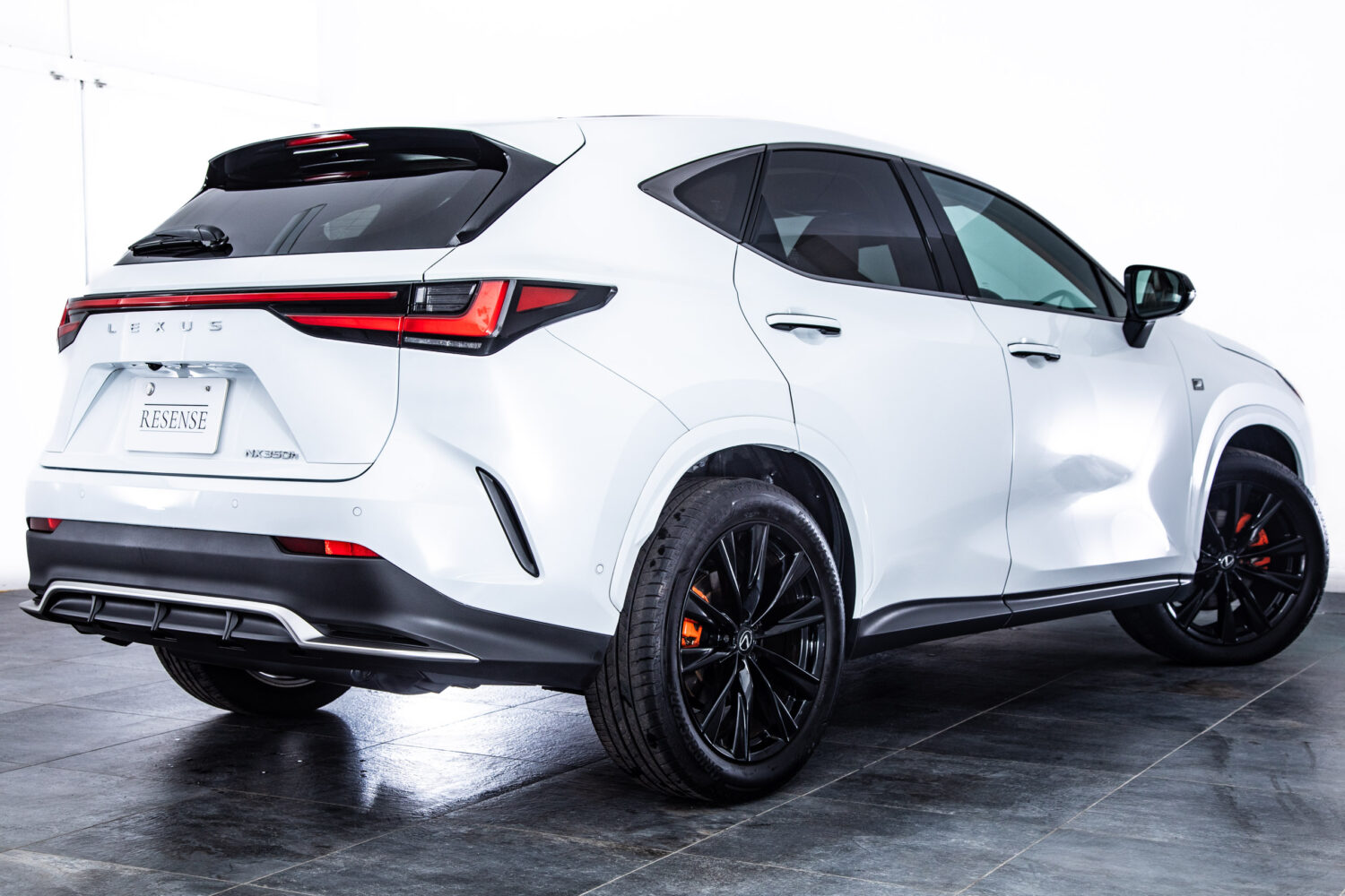 NX 350h Fスポーツ