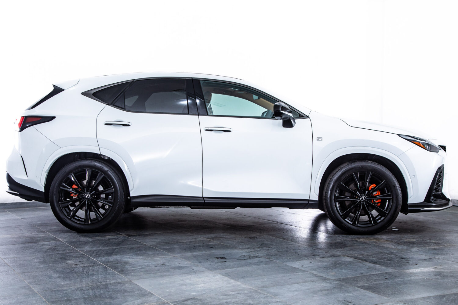 NX 350h Fスポーツ