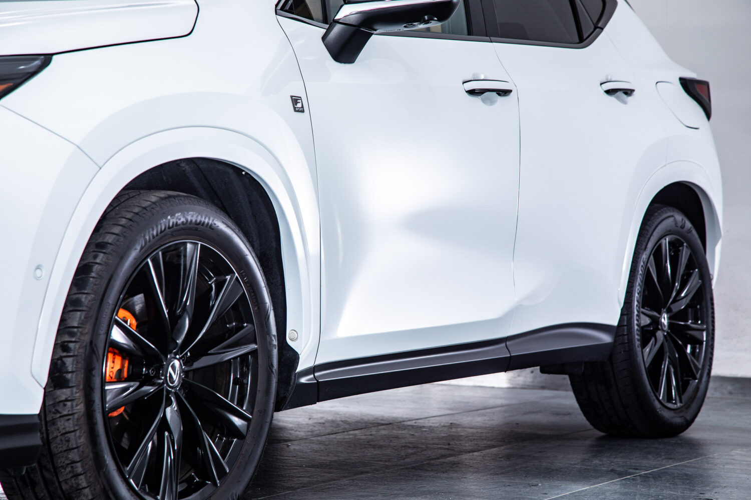 NX 350h Fスポーツ