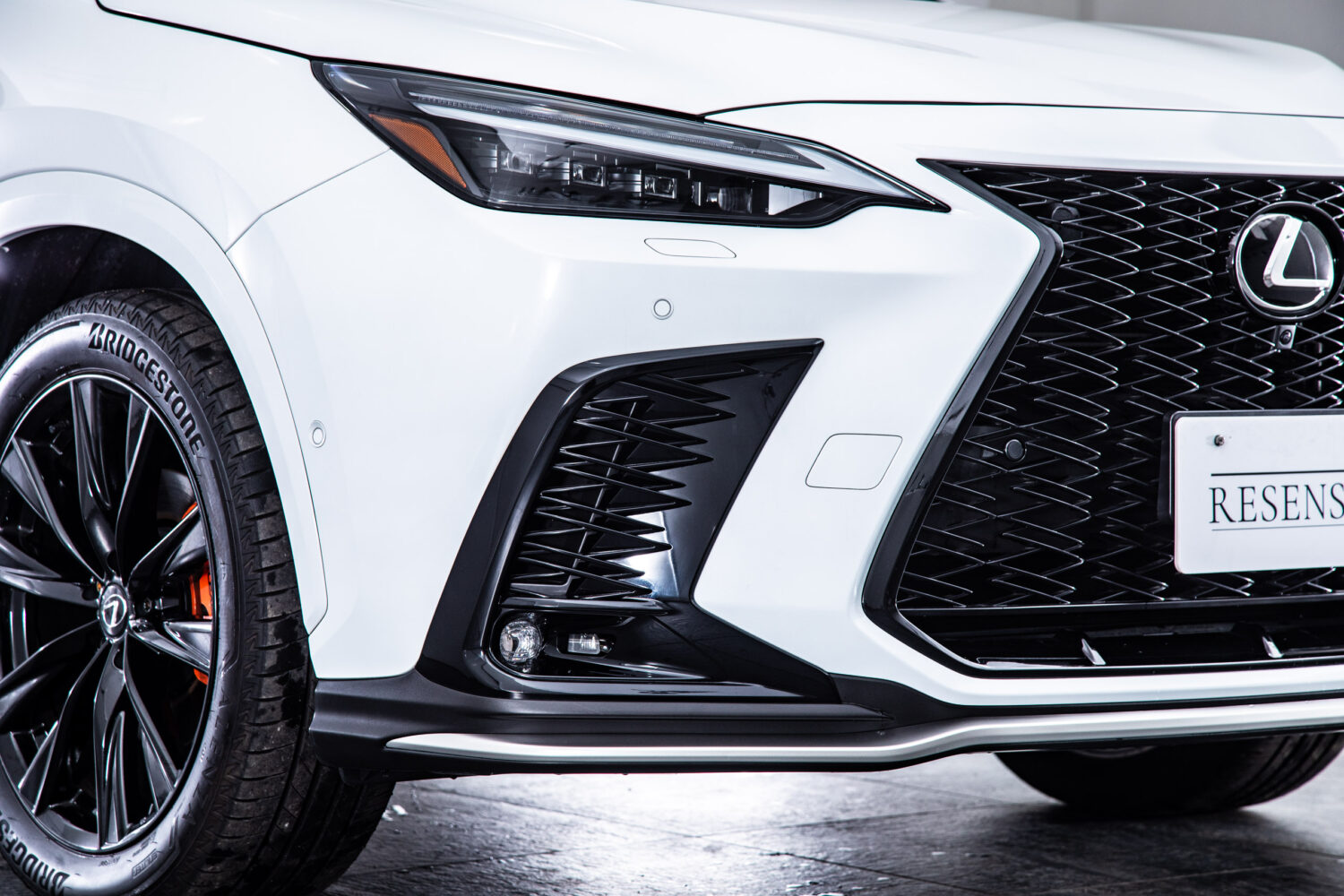 NX 350h Fスポーツ