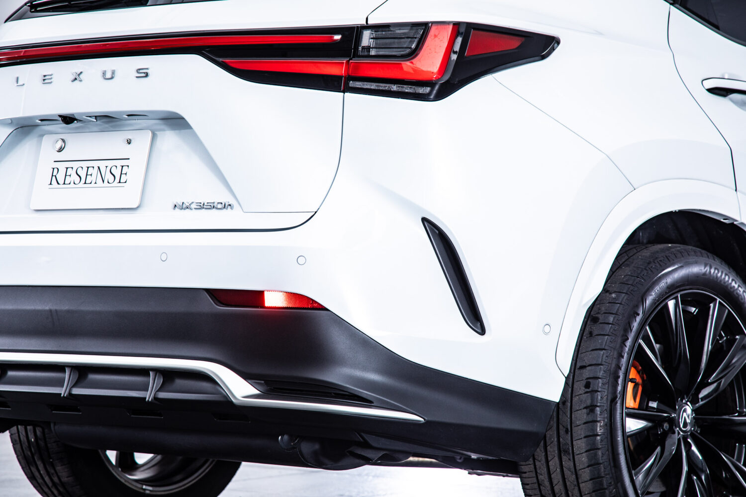 NX 350h Fスポーツ