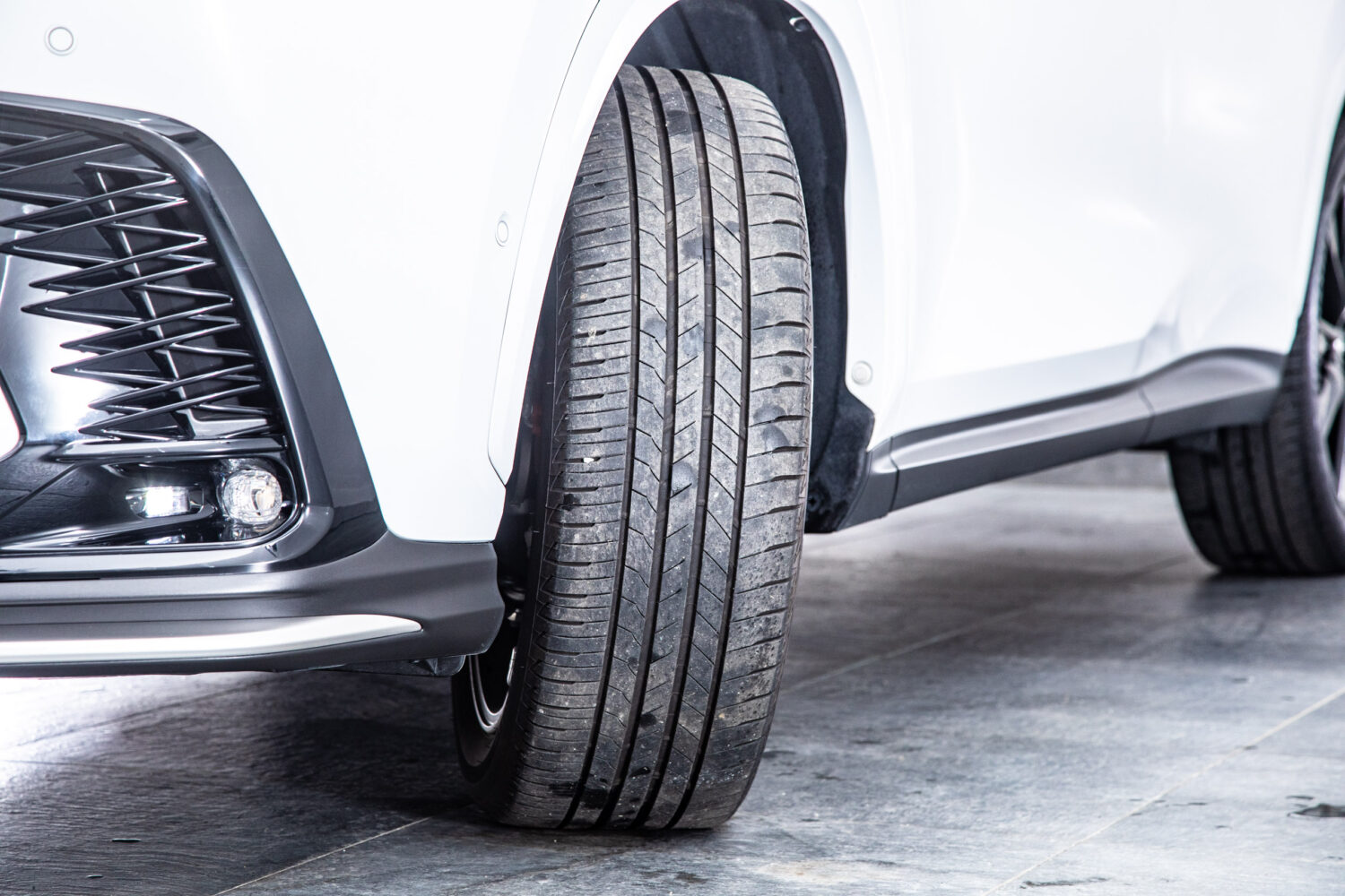 NX 350h Fスポーツ