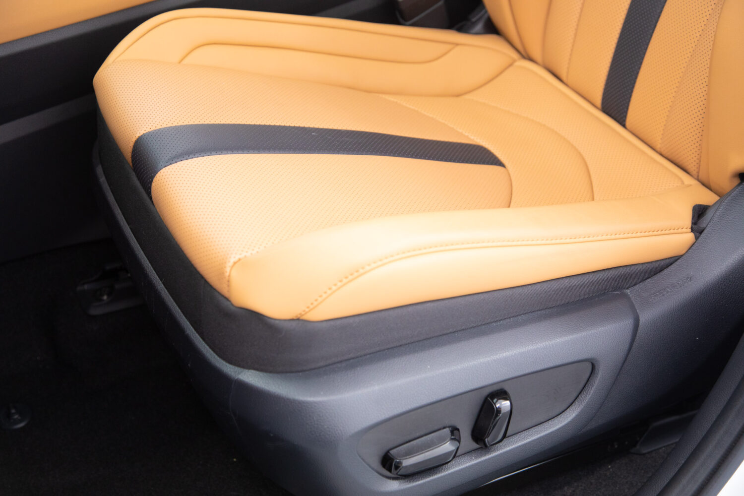 NX 350h Fスポーツ