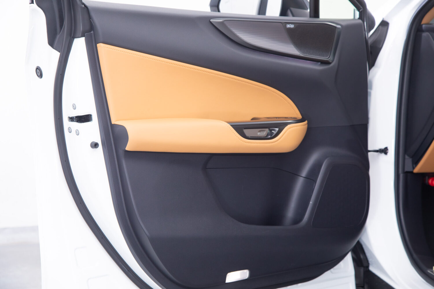 NX 350h Fスポーツ