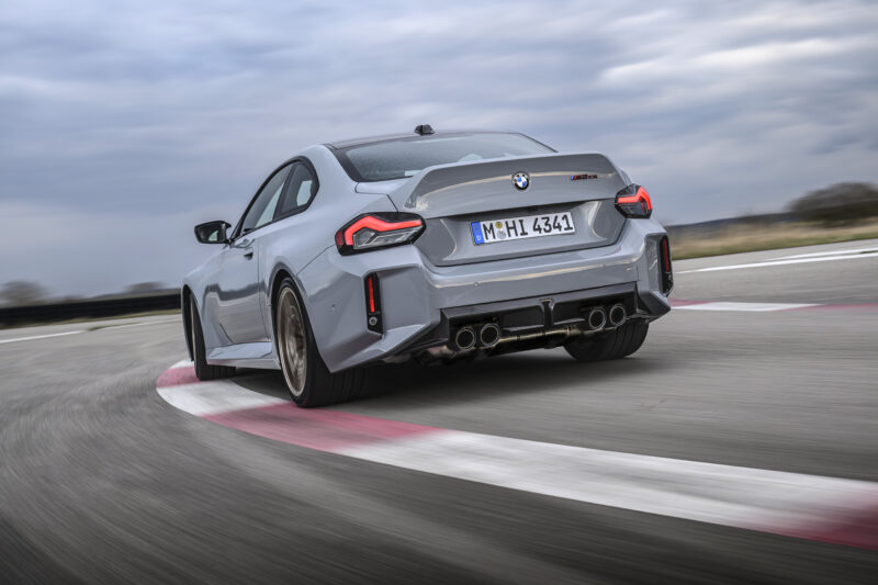 BMW M2 CS　日本国内87台限定で導入　ATモデルのみの設定