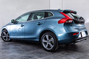 V40 T4 SE