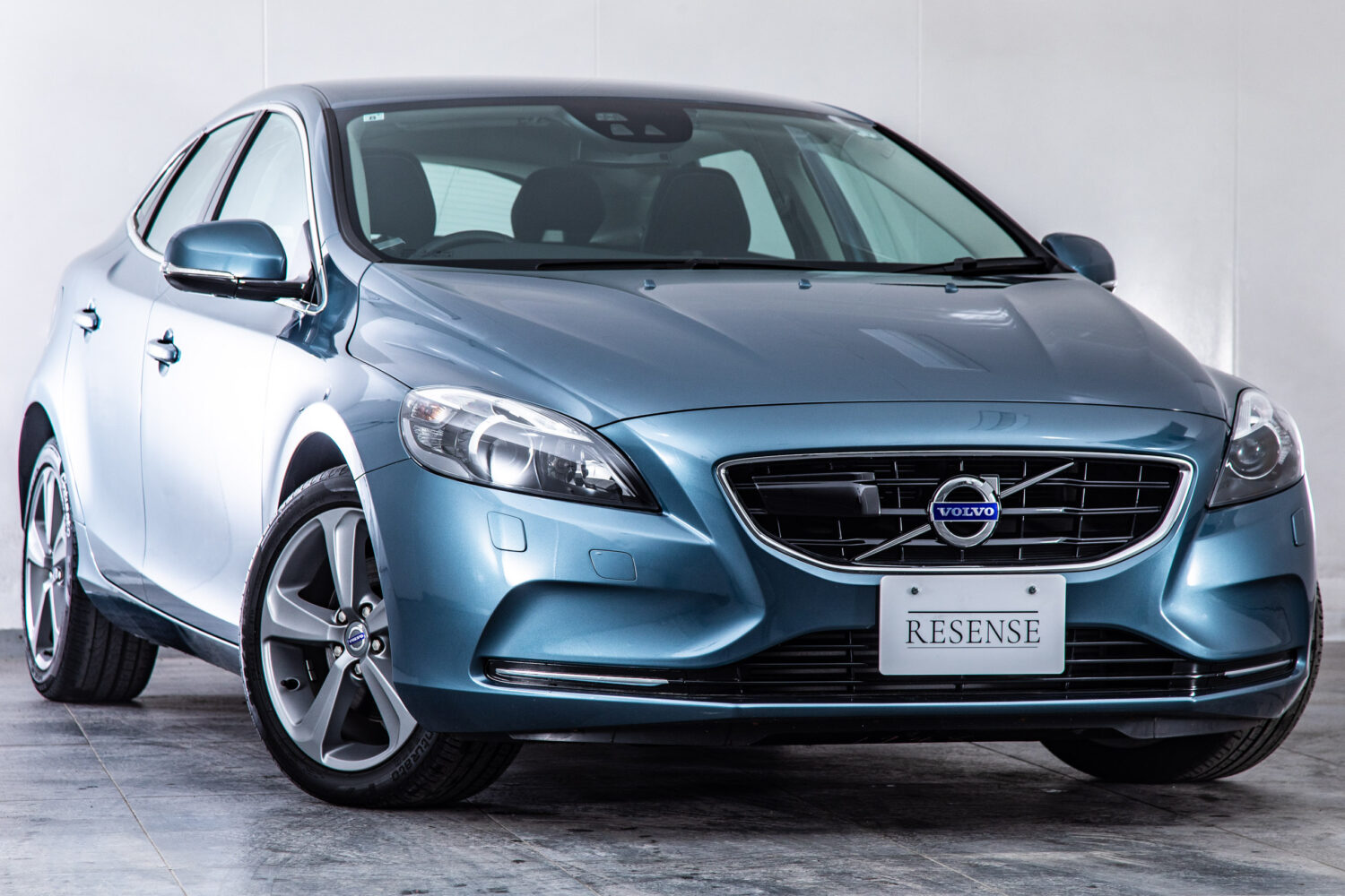 V40 T4 SE