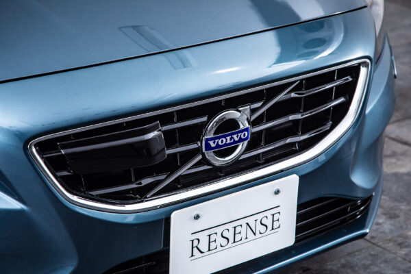 V40 T4 SE