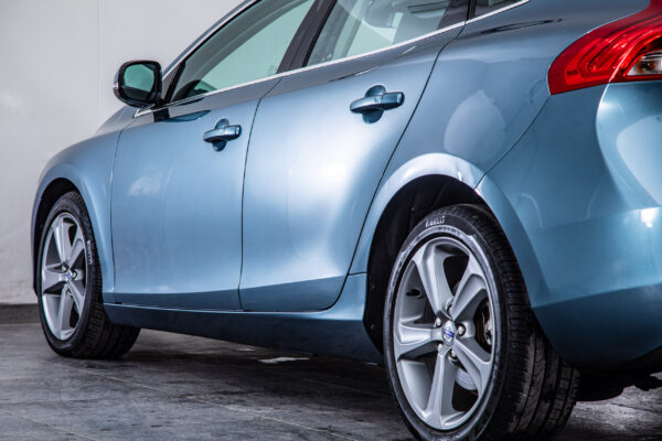 V40 T4 SE
