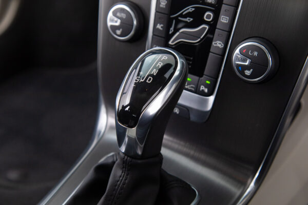 V40 T4 SE