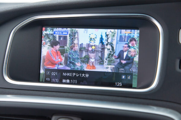 V40 T4 SE