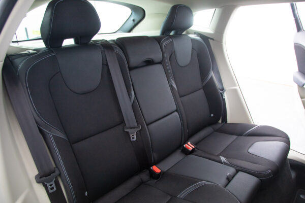 V40 T4 SE