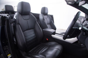 イヴォークコンバーチブル HSEダイナミック 2.0L D180 ディーゼル 4WD