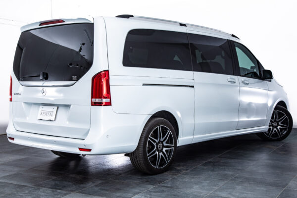 Vクラス V220 d アバンギャルド エクストラロング AMGライン