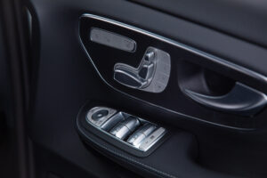 Vクラス V220 d アバンギャルド エクストラロング AMGライン