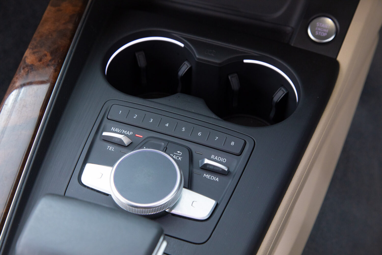 A4オールロードクワトロ 2.0 4WD