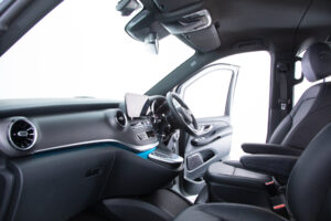 Vクラス V220 d アバンギャルド エクストラロング AMGライン