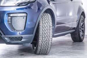 イヴォークコンバーチブル HSEダイナミック 2.0L D180 ディーゼル 4WD