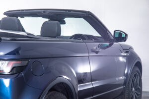 イヴォークコンバーチブル HSEダイナミック 2.0L D180 ディーゼル 4WD