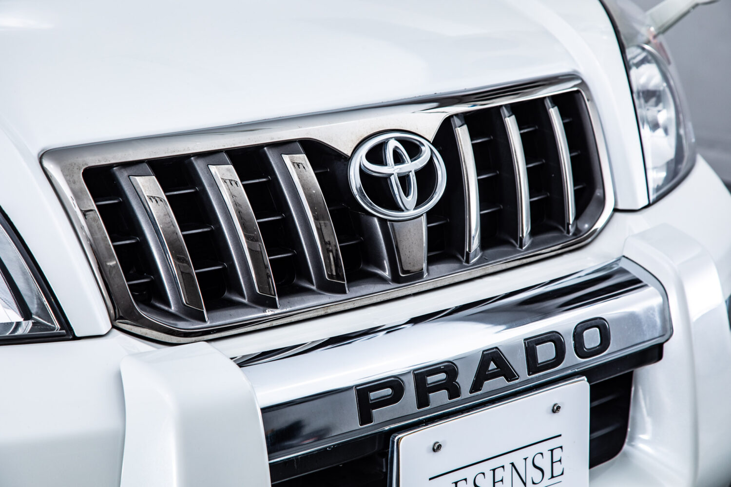 ランドクルーザープラド 4.0 TXリミテッド 4WD