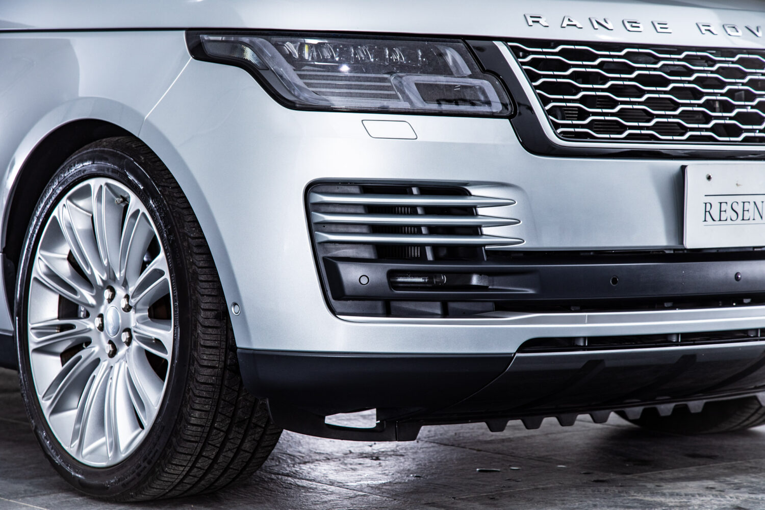 レンジローバー ヴォーグ (5.0リッター) 4WD