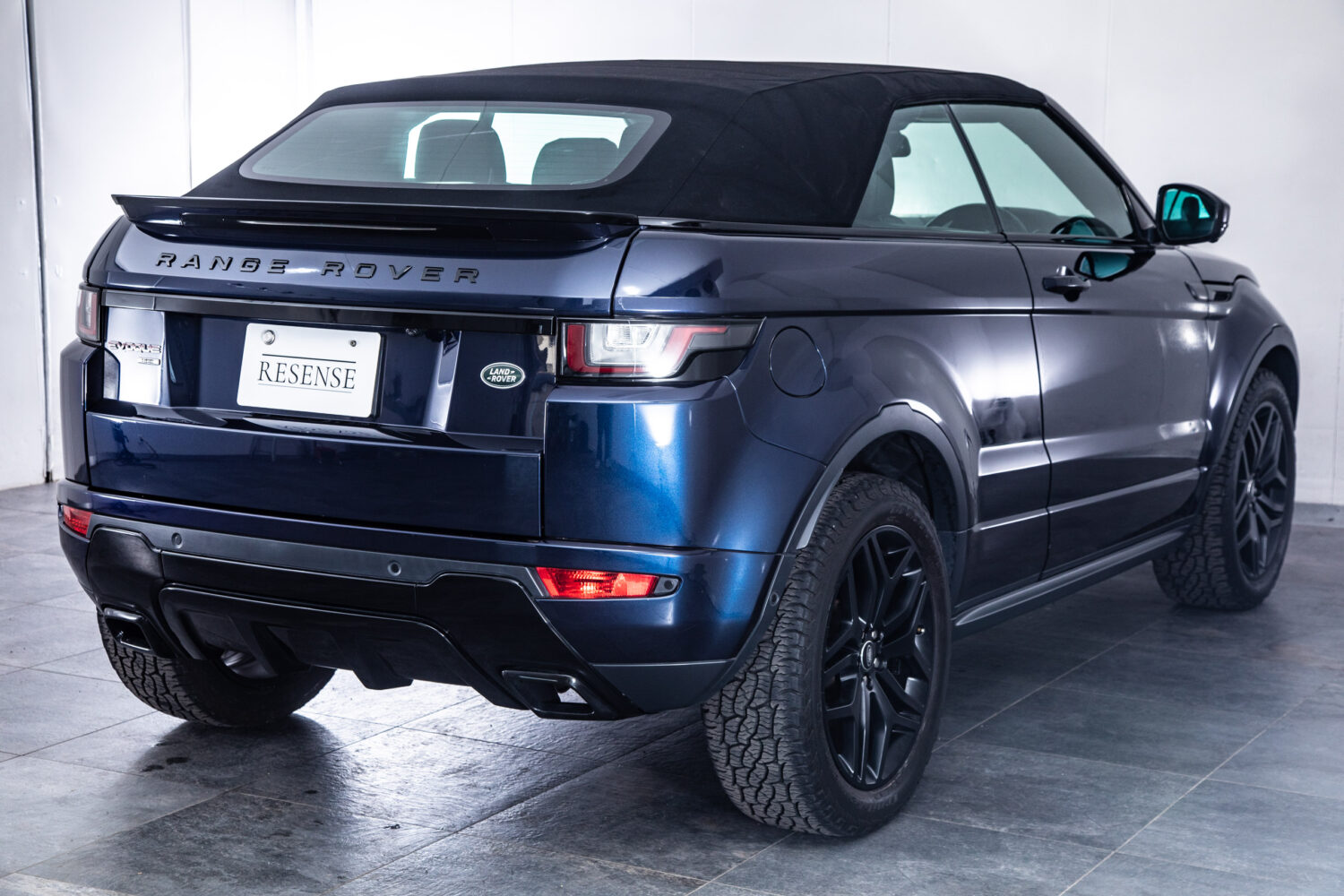 イヴォークコンバーチブル HSEダイナミック 2.0L D180 ディーゼル 4WD