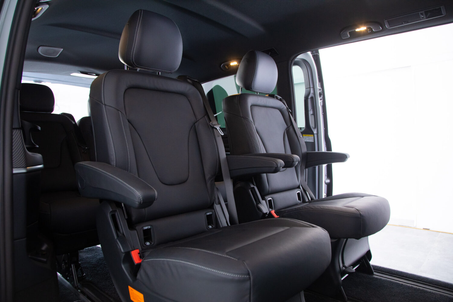 Vクラス V220 d アバンギャルド エクストラロング AMGライン