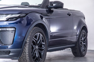 イヴォークコンバーチブル HSEダイナミック 2.0L D180 ディーゼル 4WD