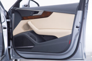 A4オールロードクワトロ 2.0 4WD