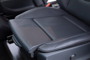 Vクラス V220 d エクストラロング AMGラインパッケージ ディーゼルターボ